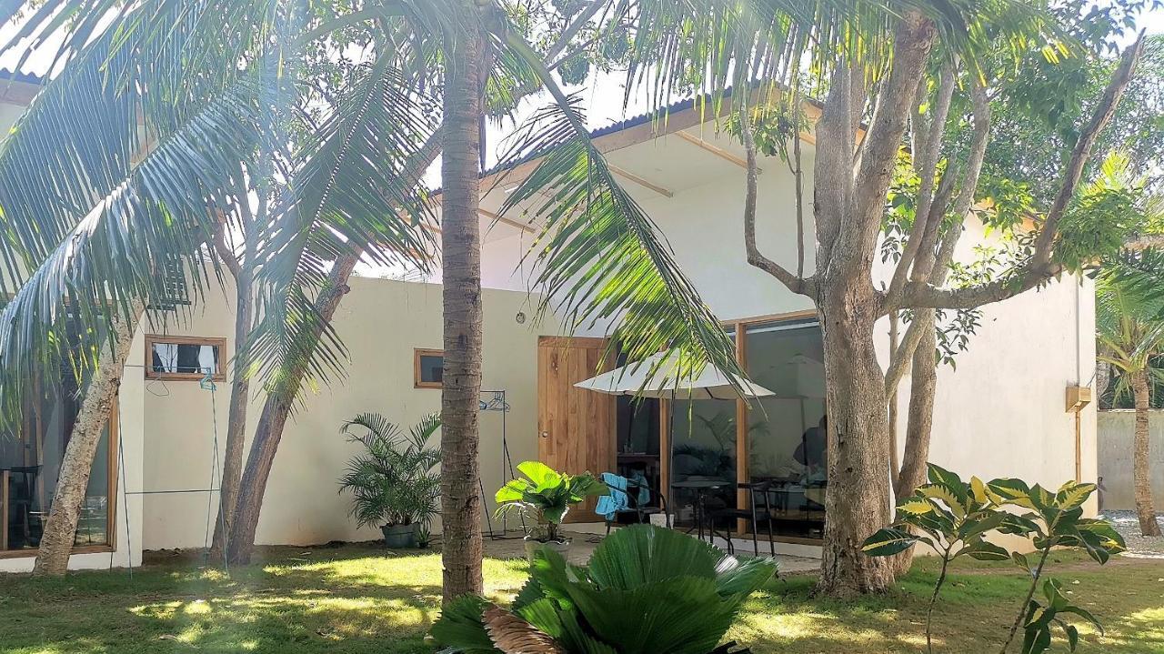 Island World Panglao Hotel Kültér fotó